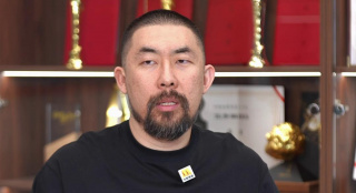《蛟龙行动》也与青岛崂山风景区等联动推出“2025看‘蛟龙’半价爬崂山”等相关惠民举措。